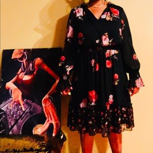 NWOT Adrianna Papell knee length floral summer